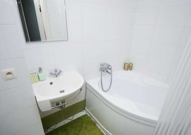 Апартаменты SO Cosy apt in the city heart near Kupaly Theater Минск-42